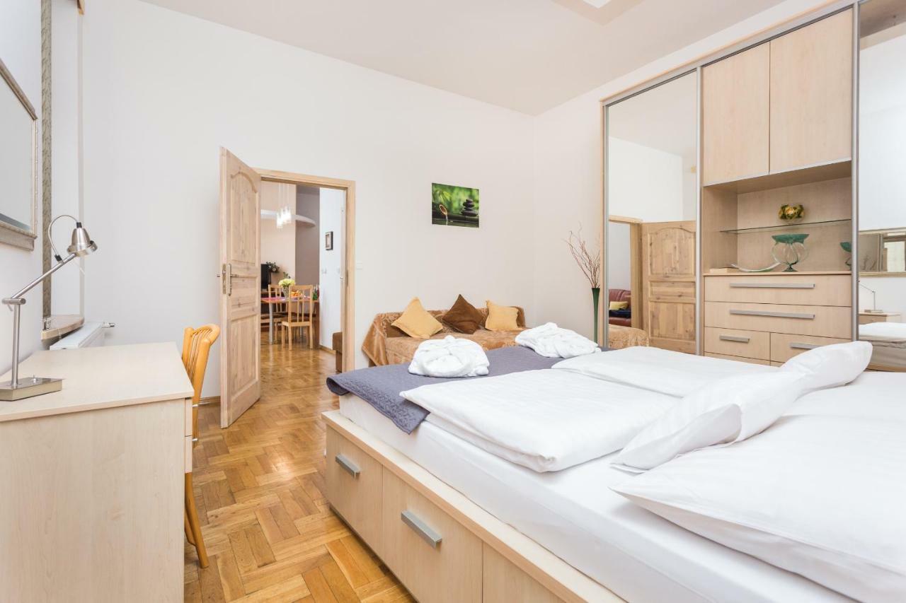 Apartament Avanti كراكوفيا المظهر الخارجي الصورة